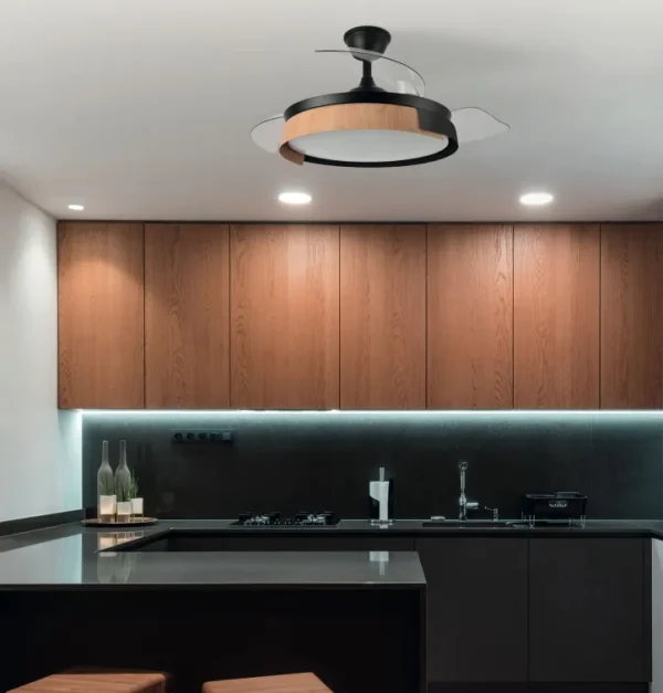 Ventilador retráctil Abrila Provenza negro madera luz LED 50-107 cm